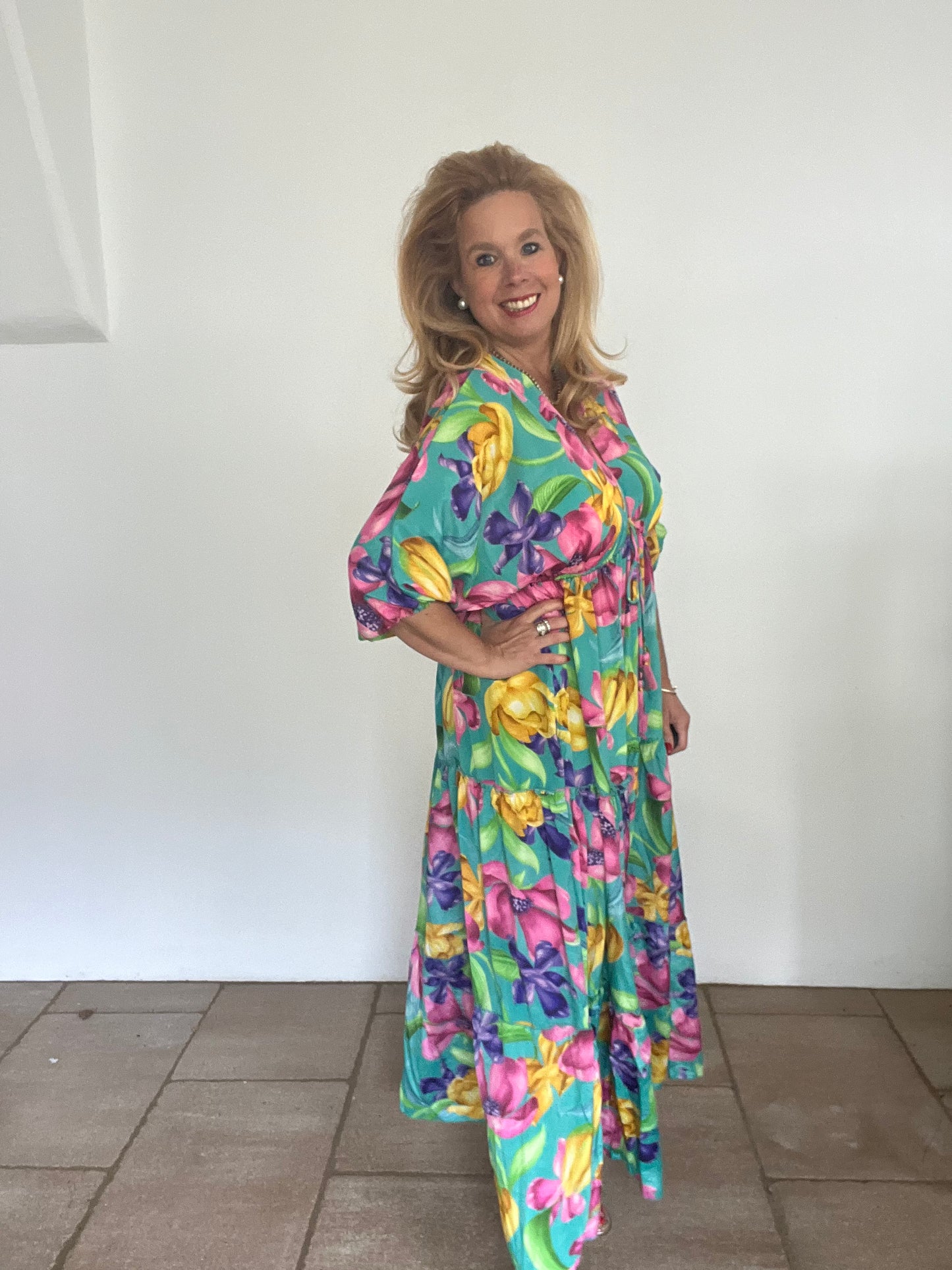 Bohokleid mit exotischem Blumendruck