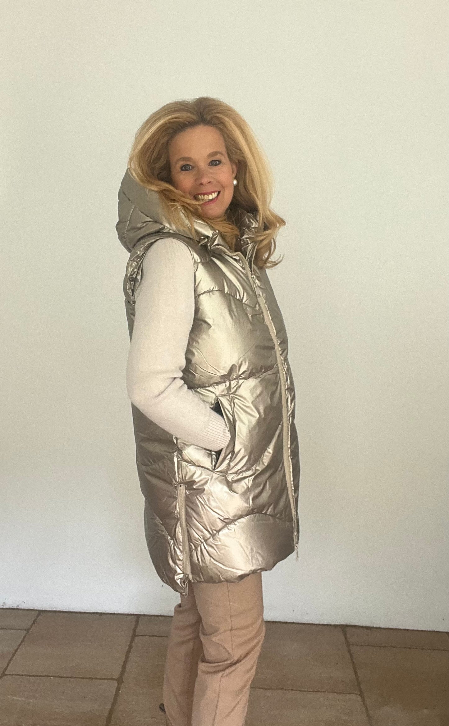 Wattierte Weste in beigegold