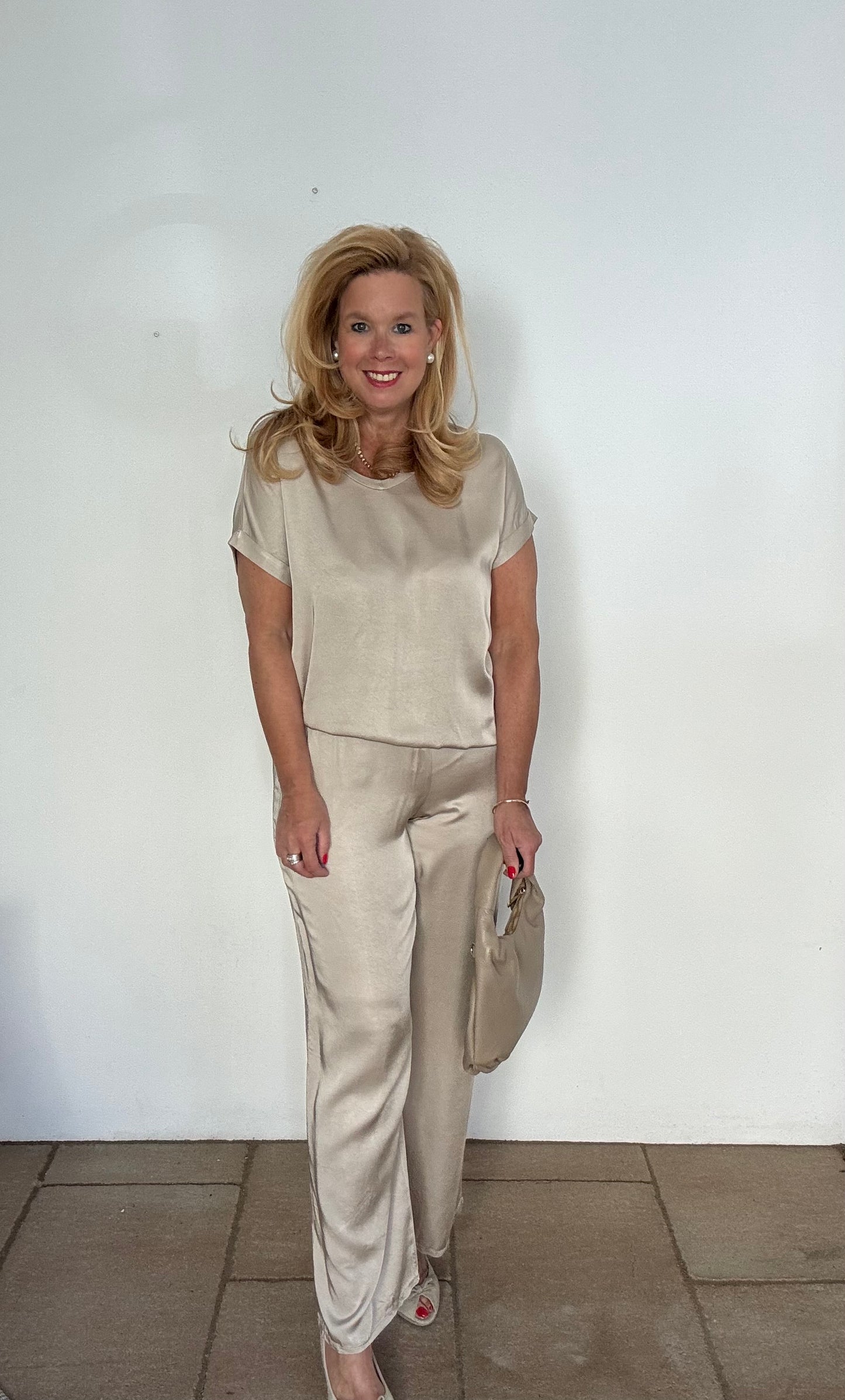 Zweiteiler in verschiedenen Farben