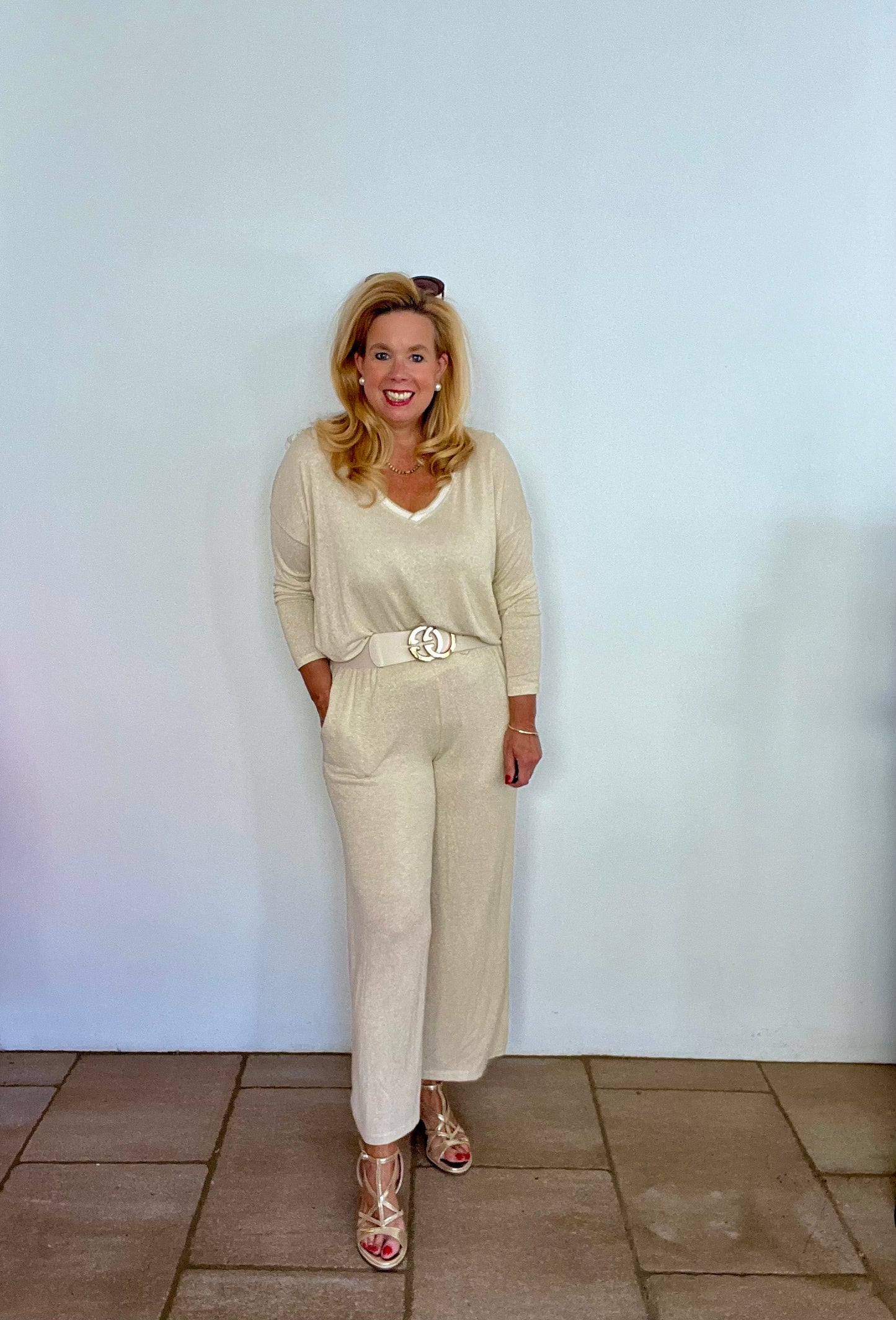 Strickzweiteiler Cannes, verfügbar in goldbeige und Bronze
