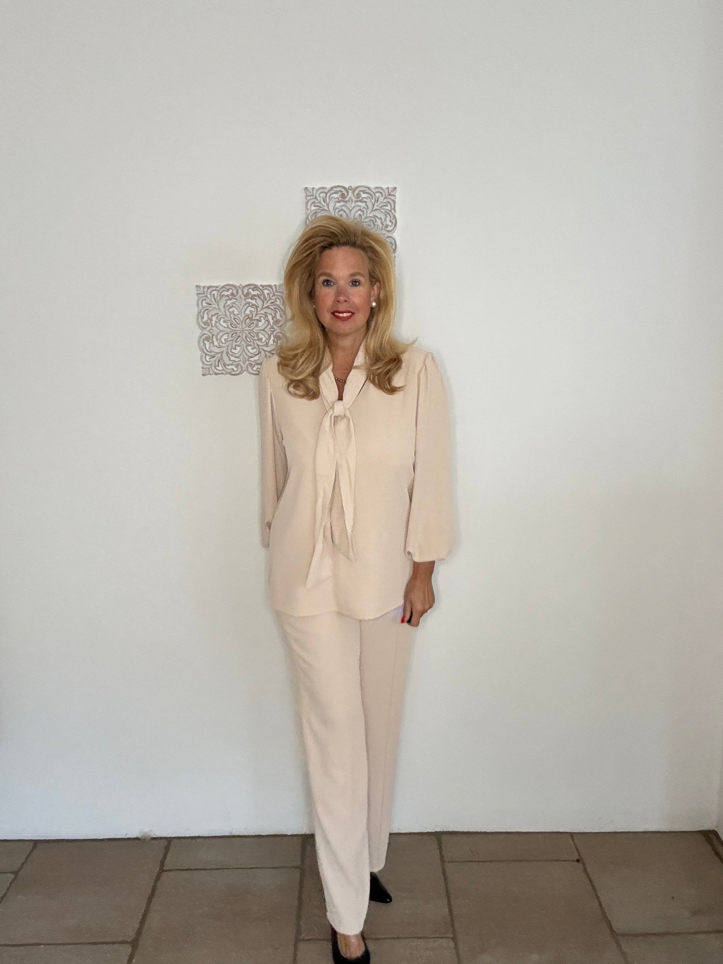 Bluse mit Schluppenkragen