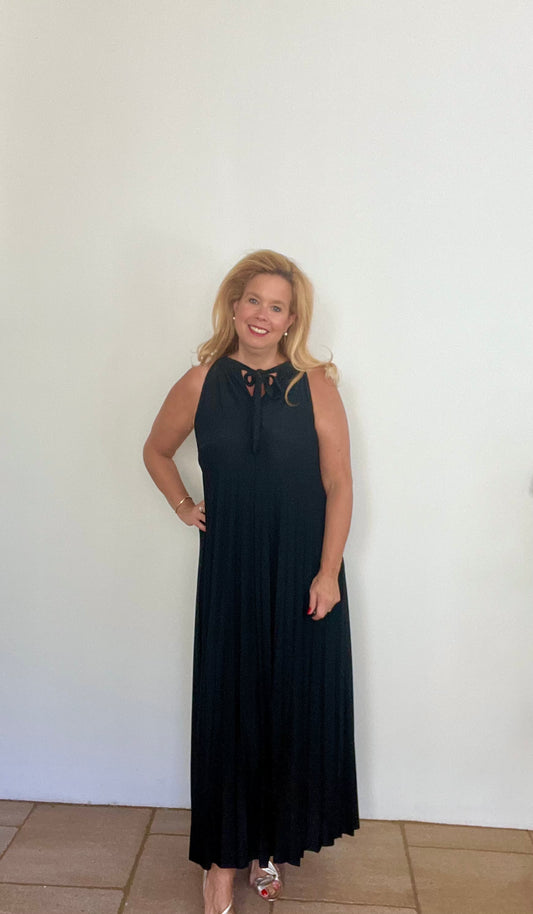 Neckholderkleid aus feinstem Lurexstrick