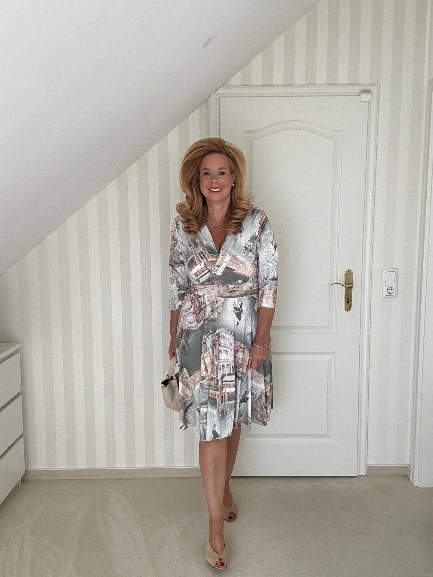 Schwingendes Kleid