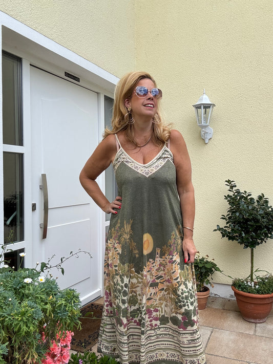 Trägerkleid in verschiedenen Farben