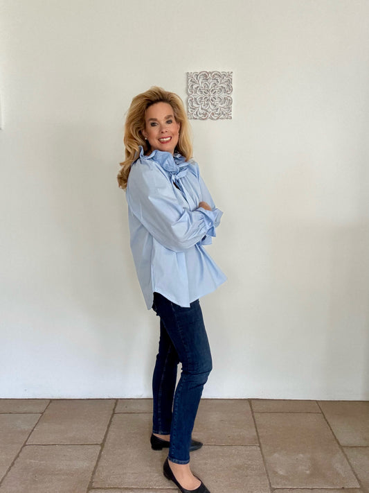 Bluse mit Rüchenkragen