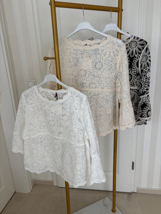 Spitzenbluse mit3/4 Ärmeln