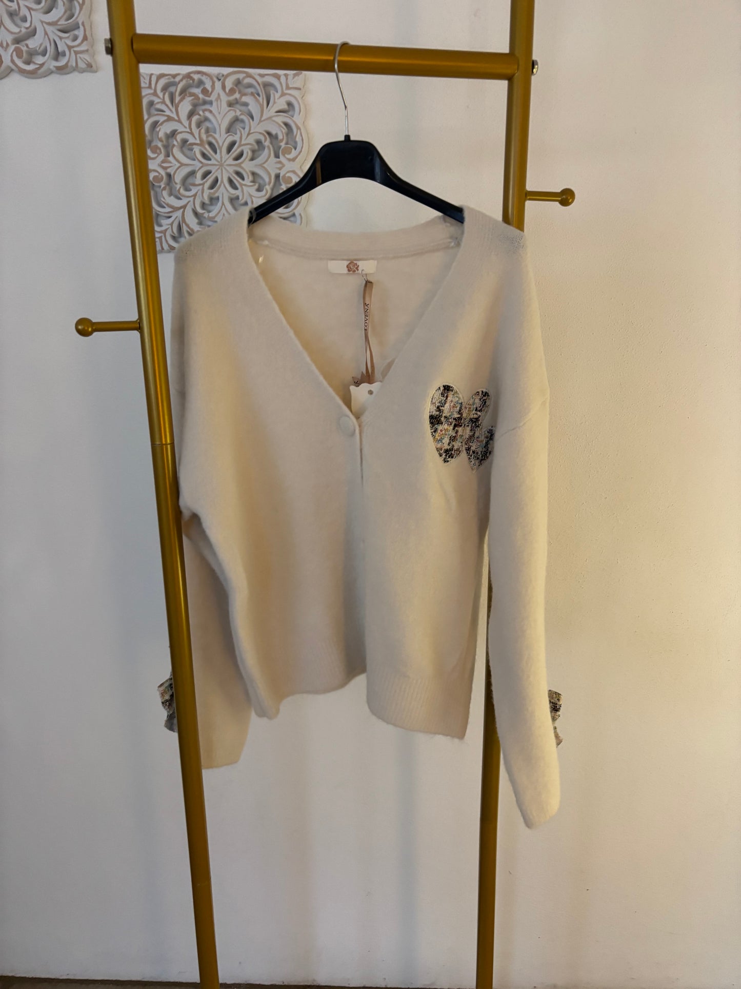 Strickjacke mit Tweedschleifen