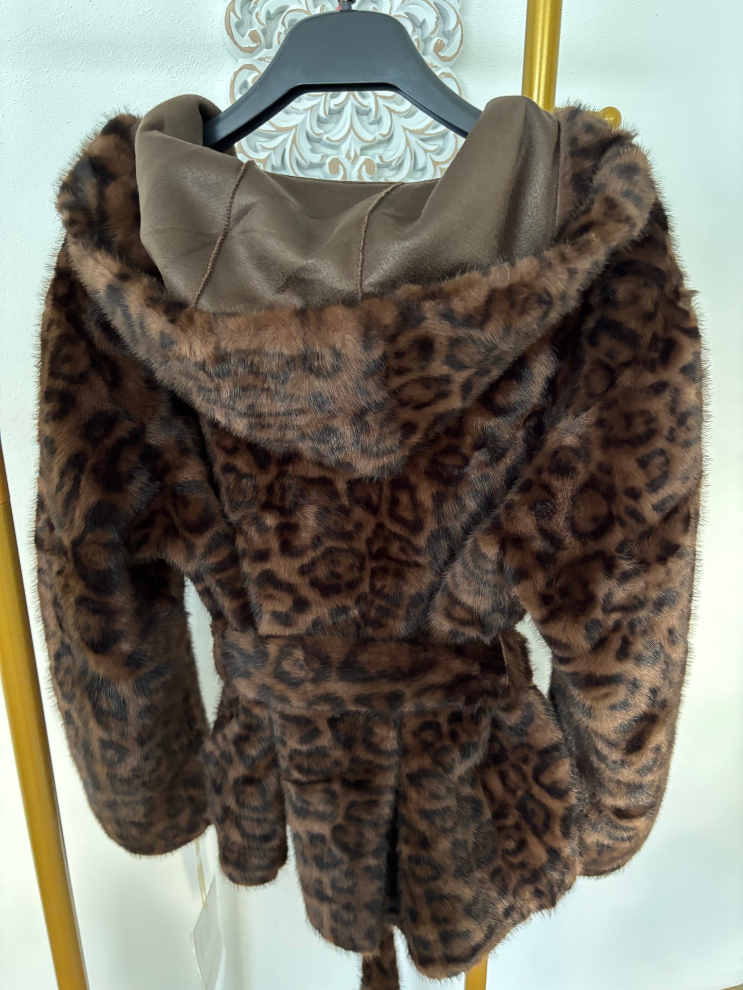 Pelzjacke im Leodesign
