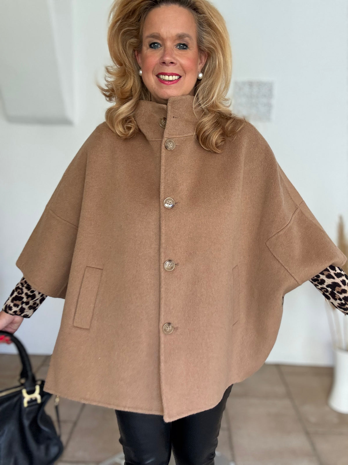 Exklusive Capejacke
