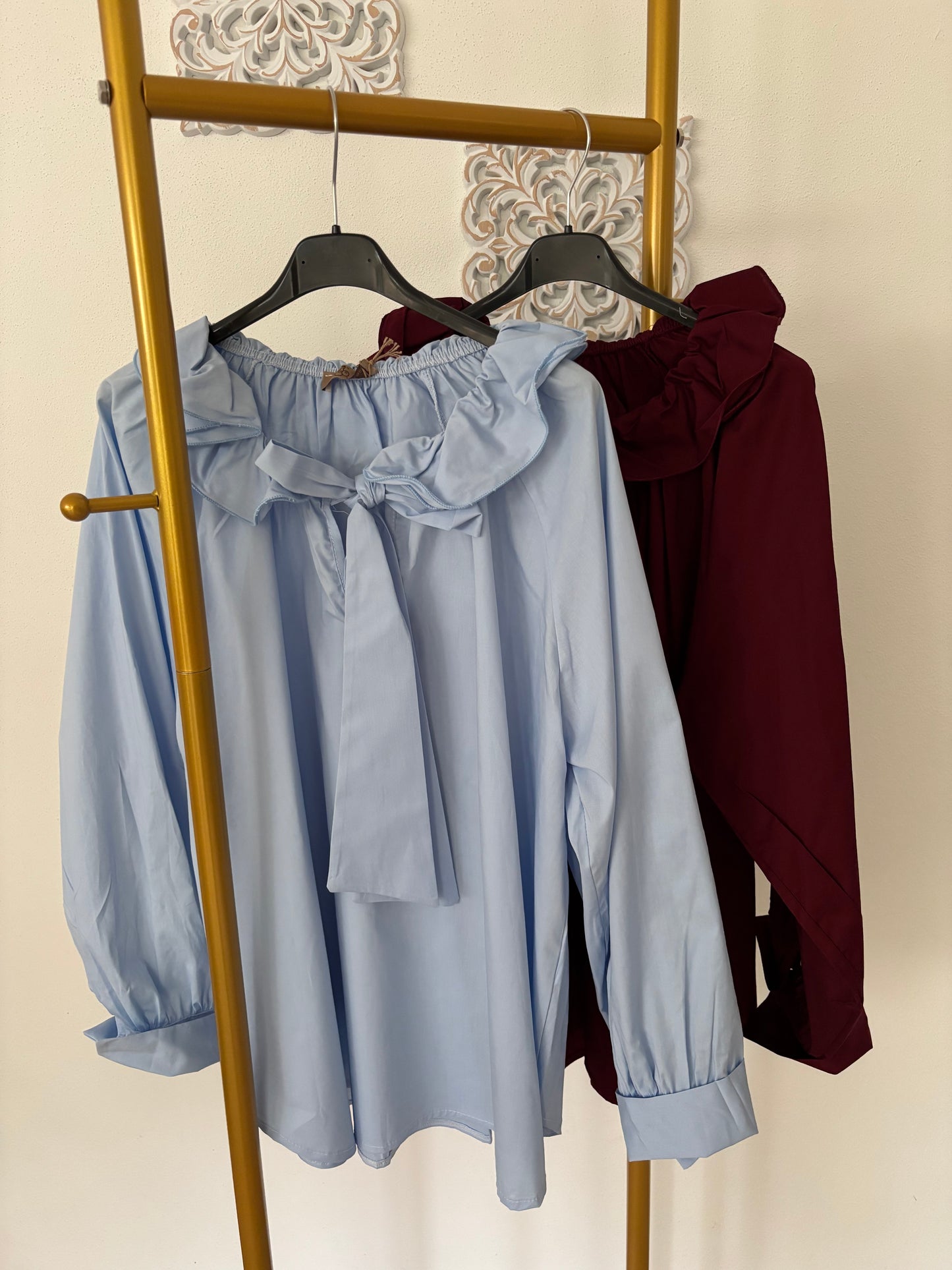 Bluse mit Rüchenkragen