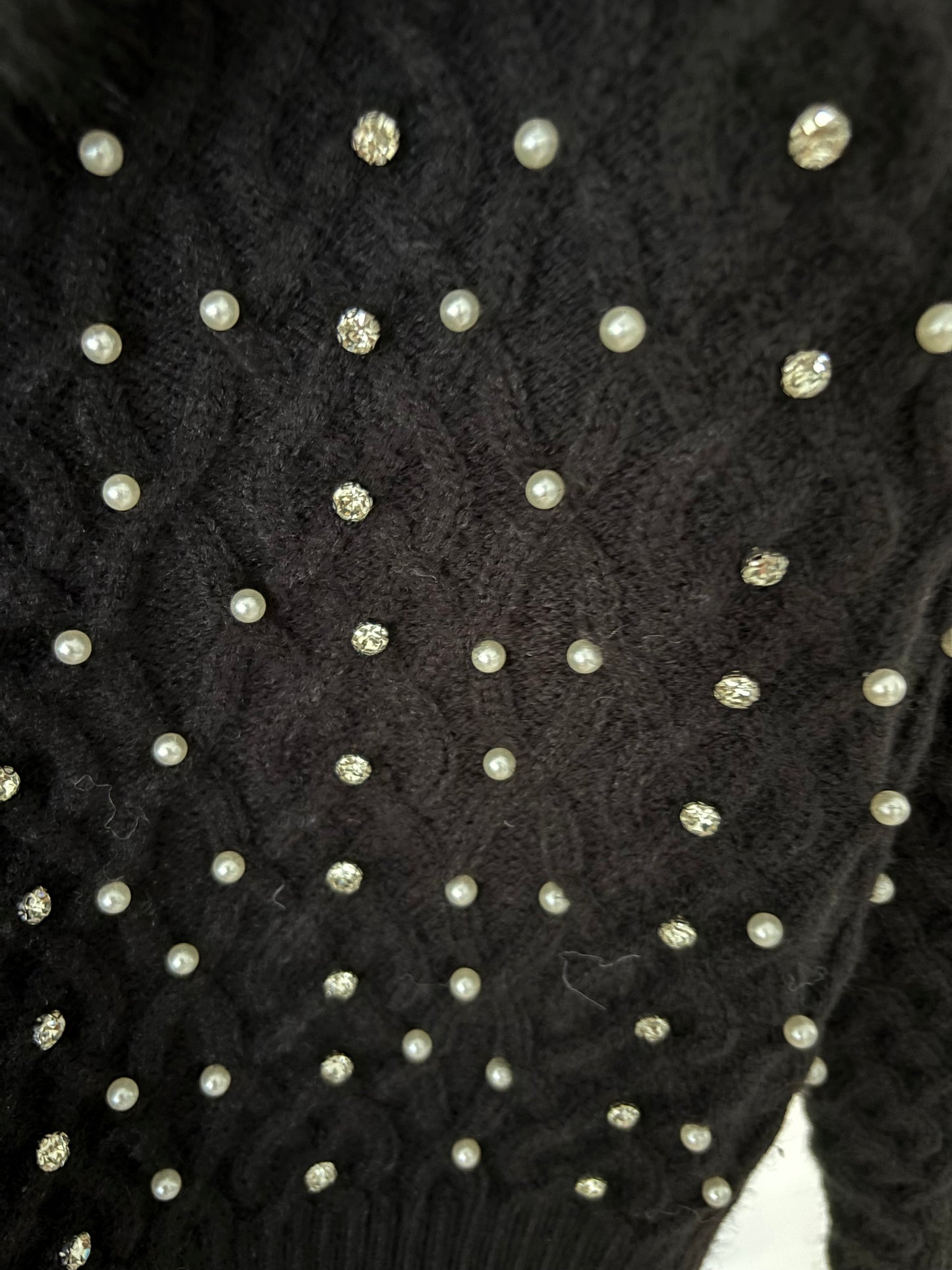 Strickjacke mit Pelzkragen