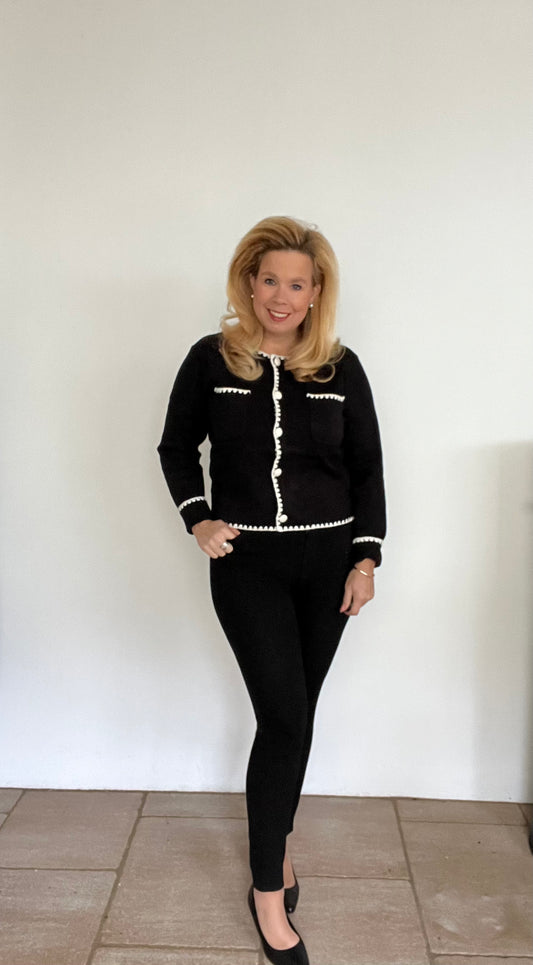 Feinstrickjacke mit akzentuierter Borte