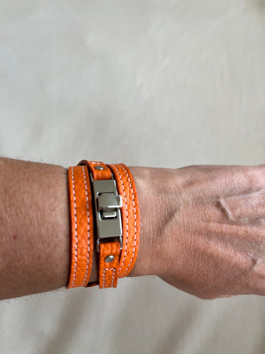 Lederarmband in sieben verschiedenen Farben