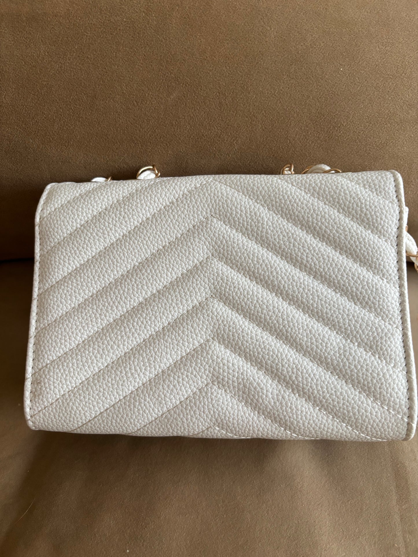Kleine Handtasche in weiß