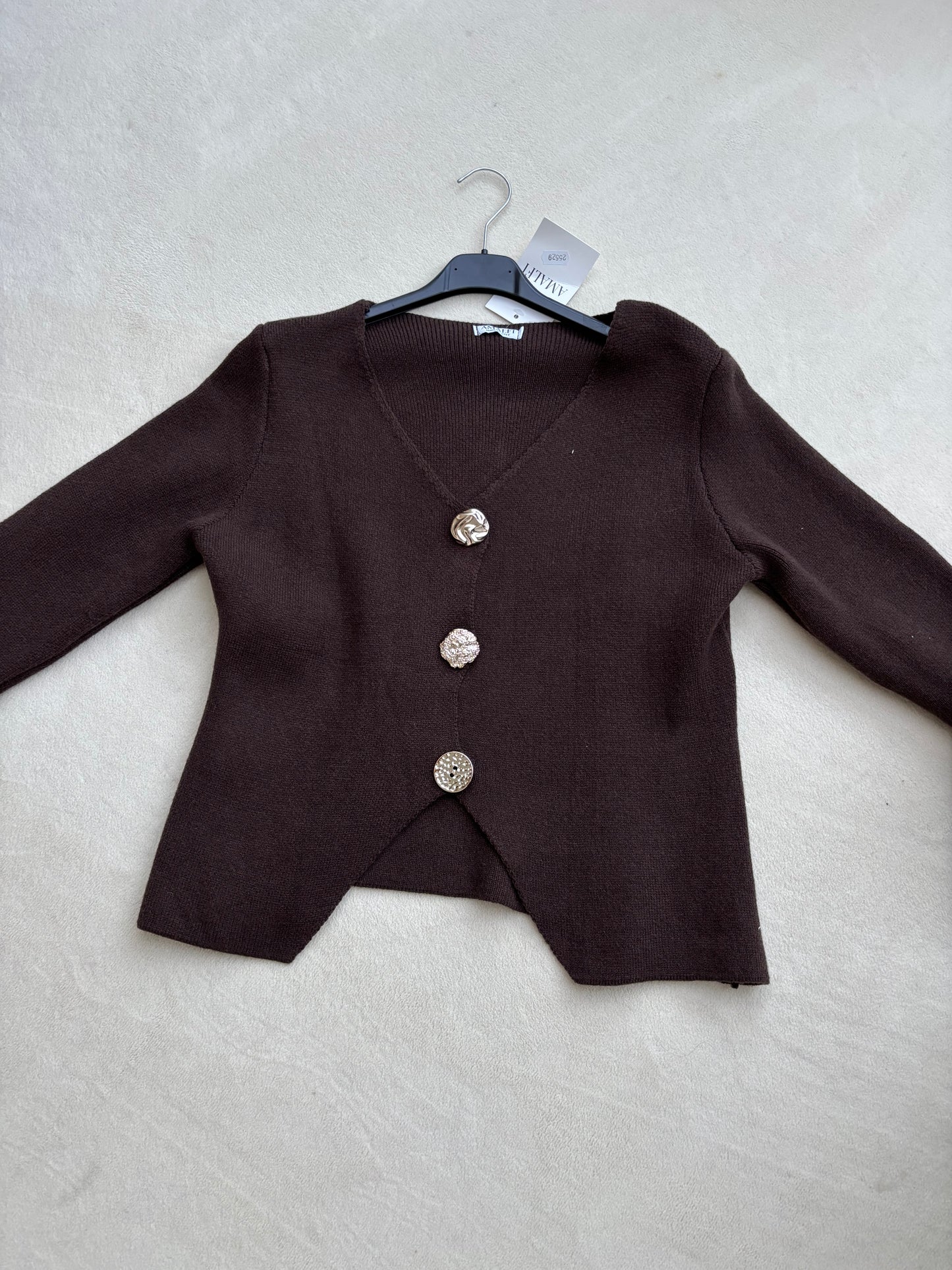 Statementstrickjacke in verschiedenen Farben