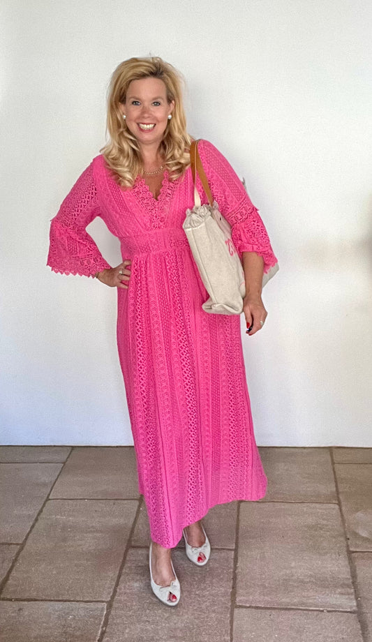 Kleid aus elastischer Spitze